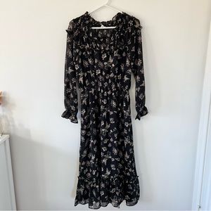 Long sleeve floral dress, size M.